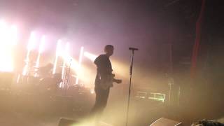 Angels and Airwaves - Dry Your Eyes @ Paris Bataclan le 07 04 2012