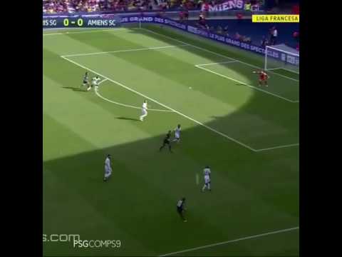 Cavani goal vs Amiens