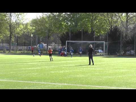 2 mei 2015 Kampong D4 - VV De Meern D3 com 0-6 Doelpunt Angelo (niet toegekend)
