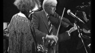 'Fee Fi Fo Fum' music: Wayne Shorter, lyrics; Patricia Beysens