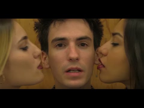 De Lux - "When Your Life Feels Like A Loss" (Official Video)