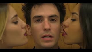 De Lux - "When Your Life Feels Like A Loss" (Official Video)