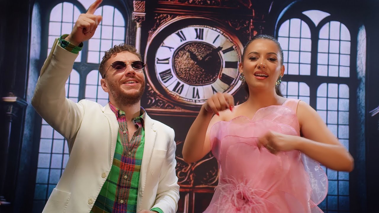 Florin Cercel ❌ Diana Carlig - Trec zilele mele (Official Video) | Manele TV