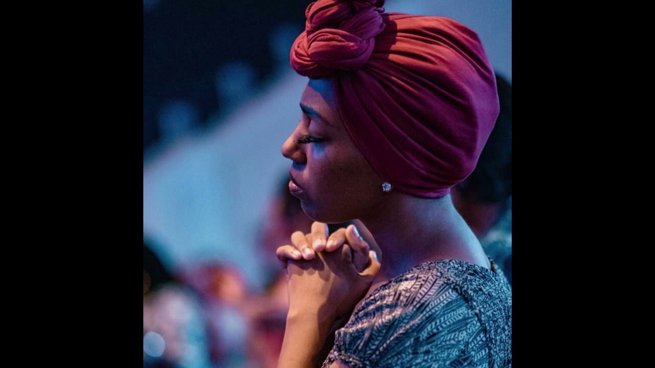 Single Moms Prayer | A Prayer for Single Mothers & Their Children #PrayWithMe #SingleMomsPrayer