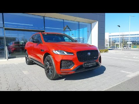 Jaguar F- PACE R-dynamic Black i4 P400 e AWD - Image 2