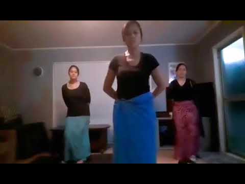 Samoan Dance/First attempt at learning it with the sisters 🙌