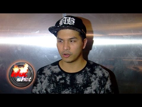 Kerepotan Glenn Merawat Anak dan Istri - Hot Shot 20 November 2016