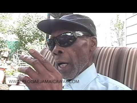 download lagu mp3 mp4 Lloyd Mason, download lagu Lloyd Mason gratis, unduh video klip Lloyd Mason