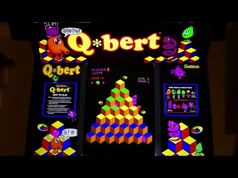 Q*bert Arcade Cabinet MAME Gameplay w/ Hypermarquee
