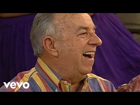 Bill & Gloria Gaither - There Is a River [Live] ft. Gerald Wolfe