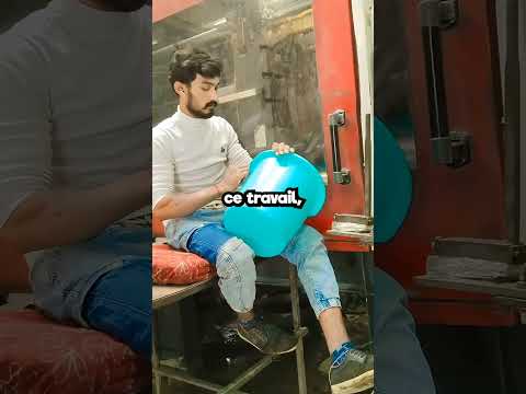 🪣 Ce garçon fabrique un seau en 5 secondes chrono… et son patron ne peut tout simple...