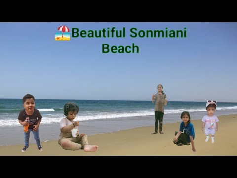 Sonmiani Beach Balochistan 🌊 | Most Beautiful Beach of Pakistan🏖️🏝️ @Tauseef957 