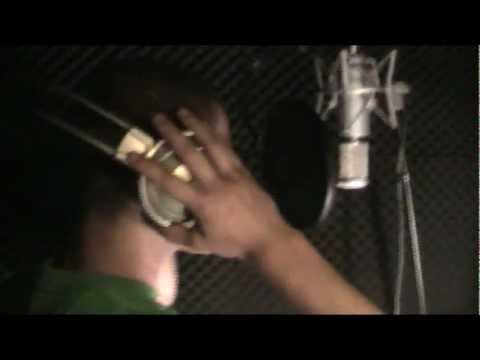 amígo boss-študio freestyle beatbox(recording zone študio).mp4