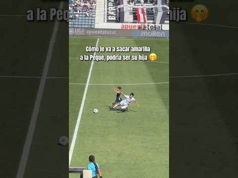 Tarjeta amarilla ? Para la Peque Emily Flores #alianzalima #futbol #ligafemenina #parati
