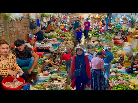 Cambodia Amazing Big Distributes Alive Fish, Fresh Fish, Seafood, Lobsters, Crabs, Pork, Fish Market