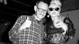 WTF-o-Meter: This gets a 7. It loses points because Gaga aims for WTF, which lessens the impact of everything she does. But gains points for being a story about Lady Gaga and a vagina that doesn't involve the questions surrounding her lady parts. Also she somehow found a way to make this super sweet and endearing, which still doesn't totally make sense.