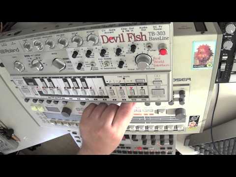 Roland TB-303 Bass Line Devilfish Mod. Mint + Bag TB303 Vintage | Very Rare Synthesizer image 7