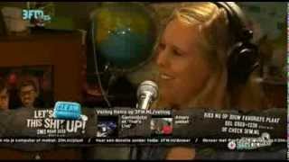 Serious Request 2013 Jacqueline Govaert en Eline - I Apologize