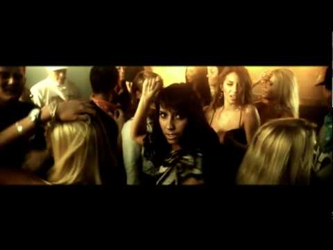 TEDE FEAT. MROZU - PALI SIĘ DACH