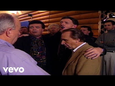 Bill & Gloria Gaither - Faith Unlocks the Door [Live] ft. Jake Hess, George Younce