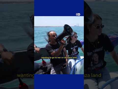 Israeli hostage families launch sea protest near Gaza | DW News
