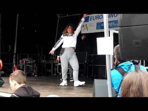 Da F.U.N.K Streetdance. (Super perfomance! :D ) Europa Woche en Augsburg.