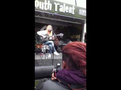 Amalie Hamborgstrøm -Grenade