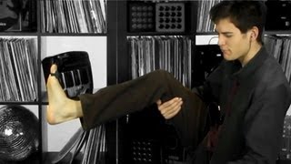 Video thumbnail for Hot Hand USB Wireless Midi Controller Review with Mad Zach by DJ TechTools