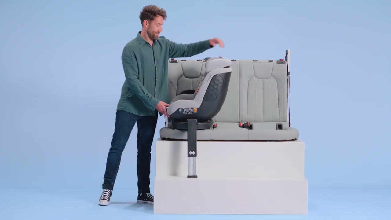 How to raise the headrest of the Mica Eco i-Size