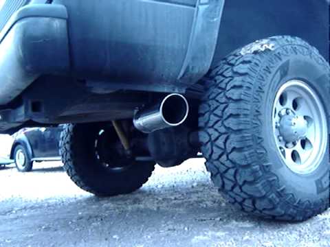 2001 Dodge Cummins with 4" Diamond Eye exhaust
