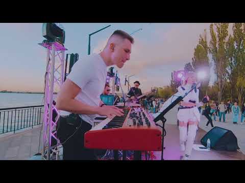 VIF x Teya Flow - За Окном ( Live )