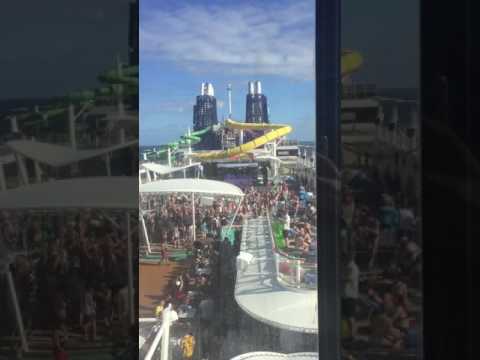 B5B @ Holy Ship 9.0 (My Chemical Romance - I'm Not Okay I Promise)