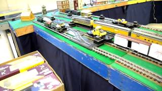 preview picture of video 'ACSG runs a Lionel American Flyer U33C passenger train at the Mauldin, SC Train Show'