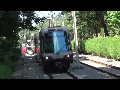 Spotdagje in Rotterdam met de metro´s op diverse station en een metro rit en 2 maal 1 tram