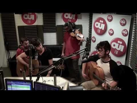 Les Hurlements d'Léo - The Clash Cover - Session Acoustique OÜI FM