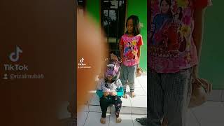 Download lagu 5 November 2021 mp3