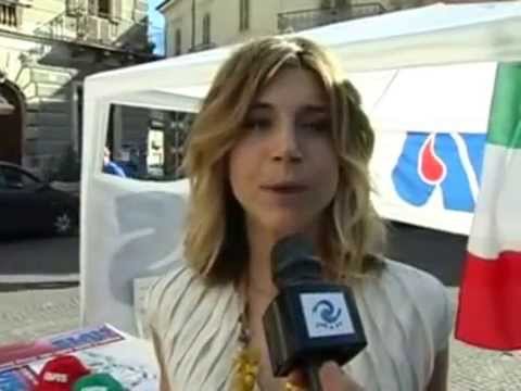 ONDA TG 14.06.2013 - WALTER NUDO E NICOLETTA ROMANOFF ALLO STAND AVIS SULMONA
