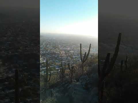 en el cerro de la cruz colonia victoria la paz bcs