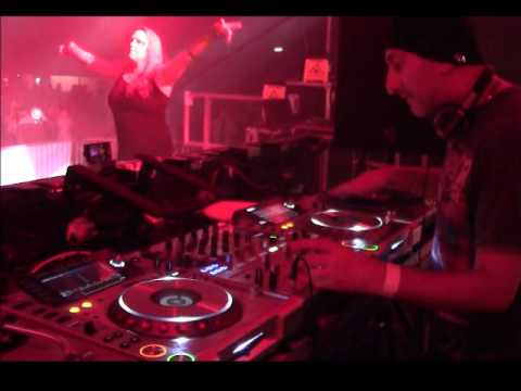 DJ BREAK LIVE @ EXXPOSURE 30-11-13  BOWLERS