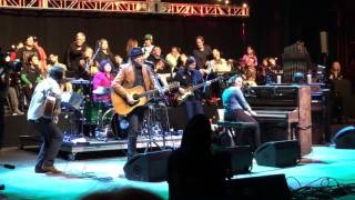 Norah Jones with Neil Young - Don't Be Denied - Bridge School Benefit 30