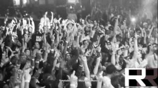 Machine Gun Kelly x Waka Flocka &quot;Wild Boy&quot; Live