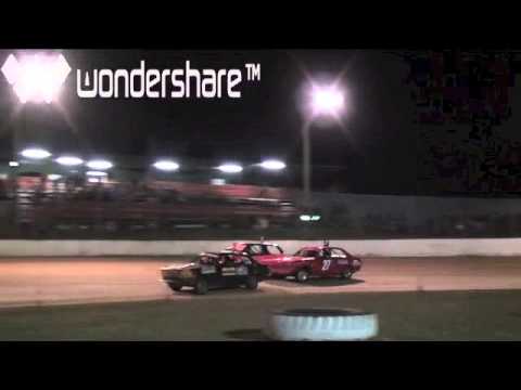 jj muir crash mackay speedway