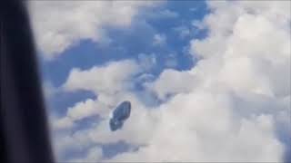 НЛО снятый с борта самолёта