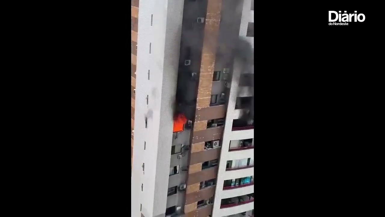 Imagem da notícia Incêndio atinge prédio residencial no bairro Meireles, em Fortaleza