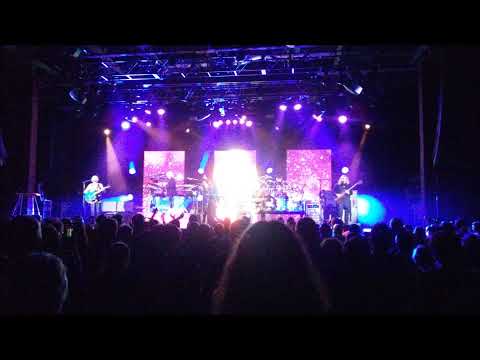 Yes Live: 11/29/69 - Germany - Beat Club - Looking Around (audio only)