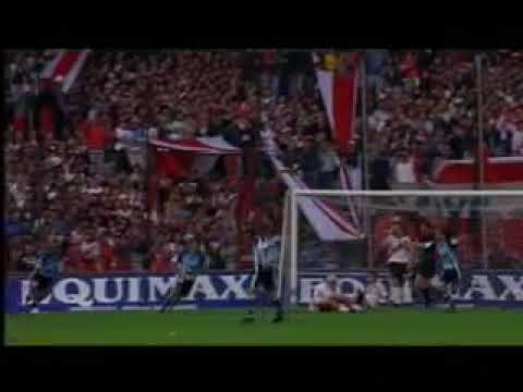 Racing vs River 2001 - Gerardo Bedoya, el gol más gritado en años.