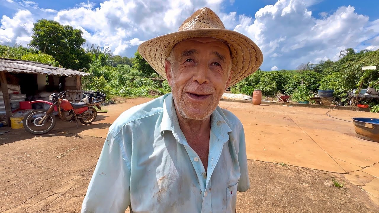 Ele saiu de sua casa ainda adolescente muito apanhei no mundo mas aprendi a lição diz ele…