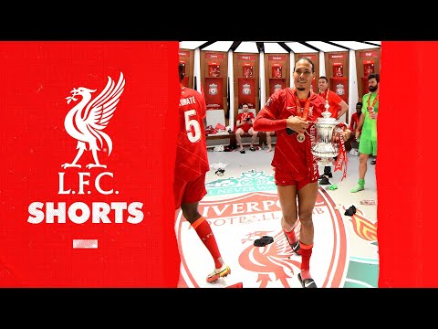 Van Dijk forces Matip to sing his song! 🎤 #shorts