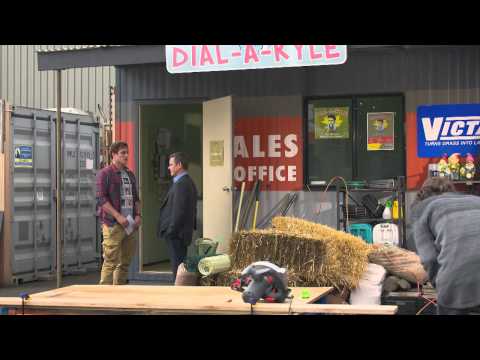 Neighbours: Wednesday 26th August - Clip