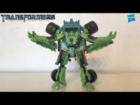 10 Years Of "Revenge Of The Fallen" Episode 2: Transformers ROTF Voyager Class Long Haul Review